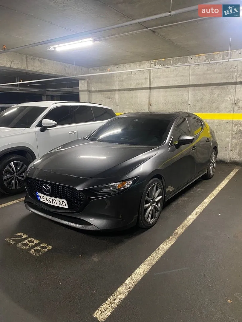 Mazda 3, 2021