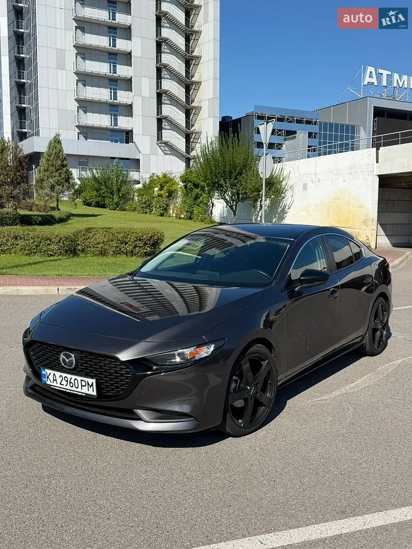 Mazda 3, 2021