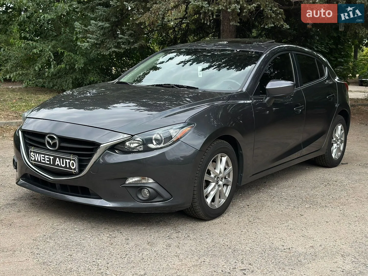 Mazda 3, 2015