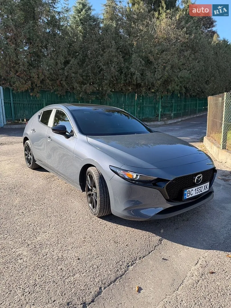 Mazda 3, 2022