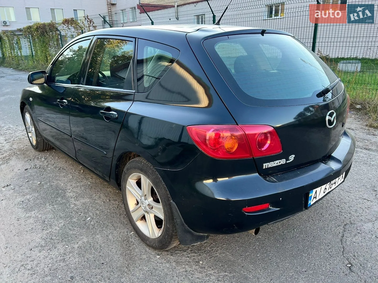 Mazda 3, 2004