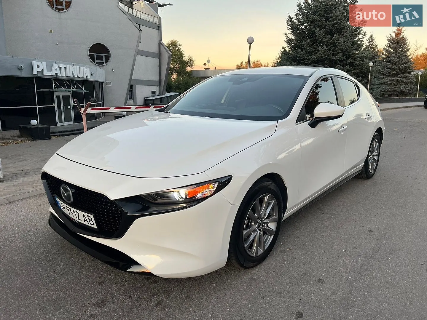 Mazda 3, 2019