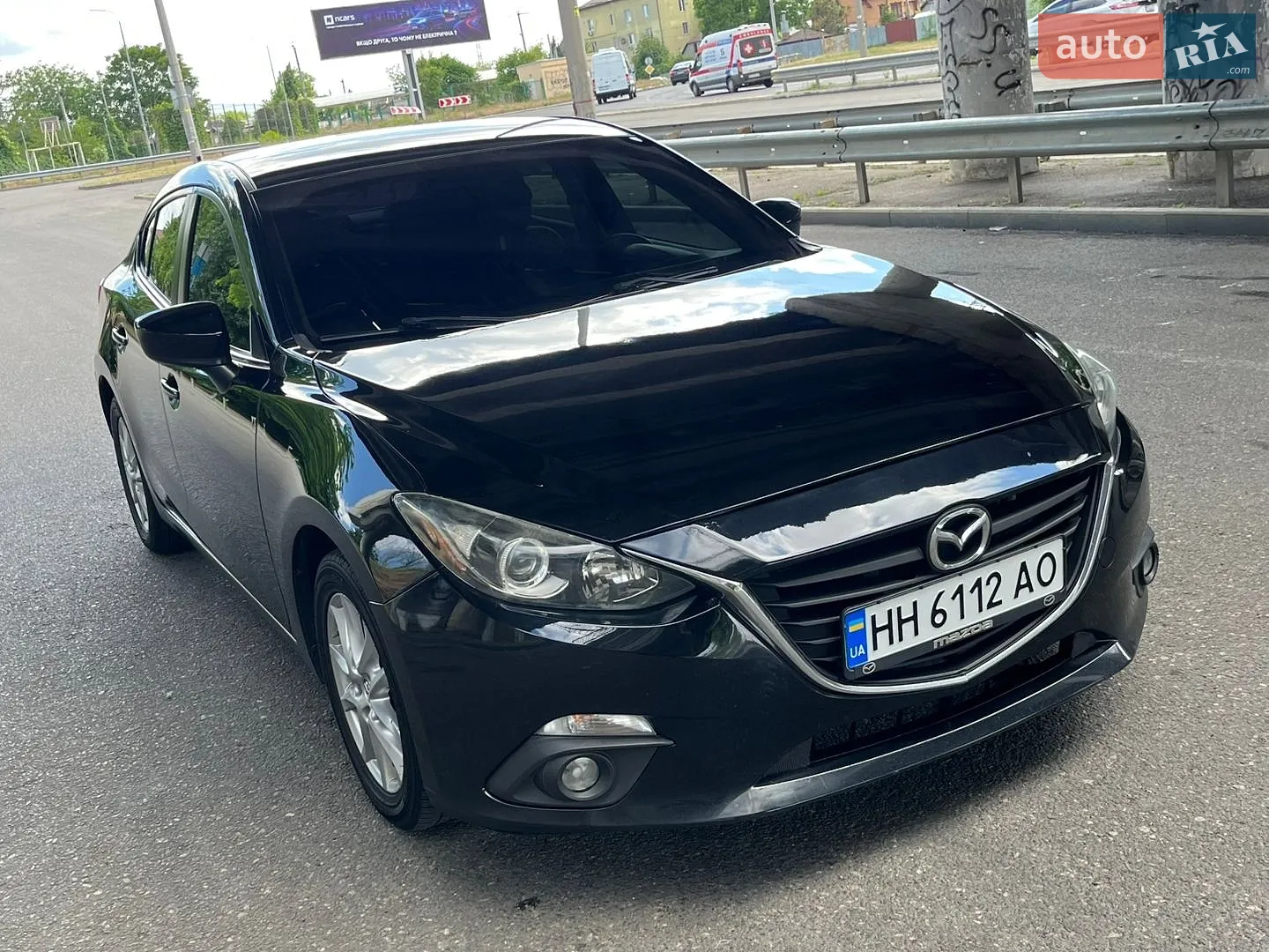 Mazda 3, 2015
