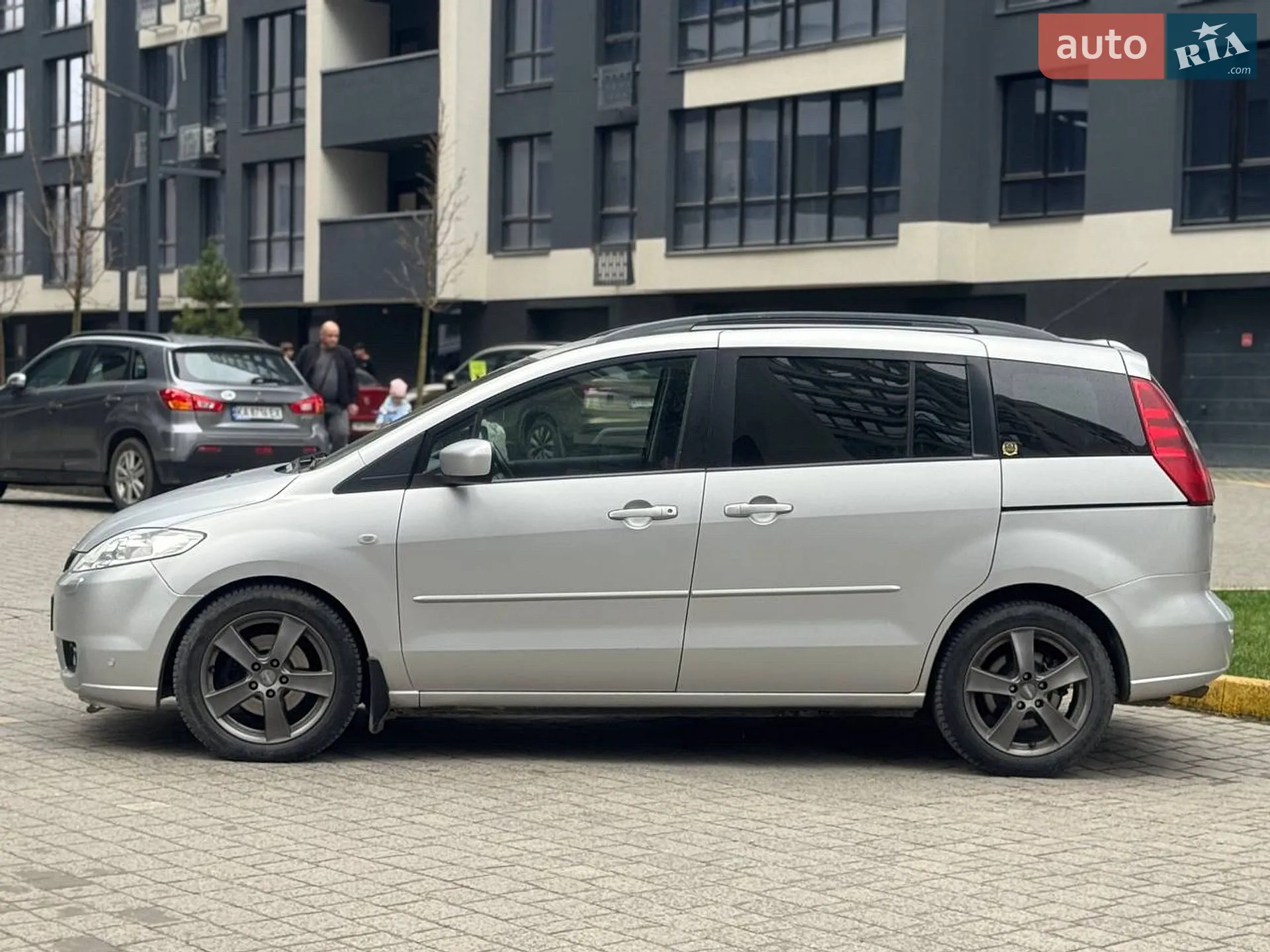Mazda 5, 2007