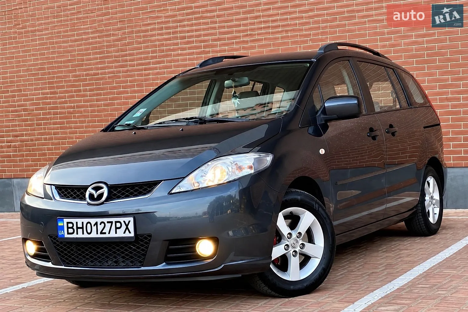 Mazda 5, 2005