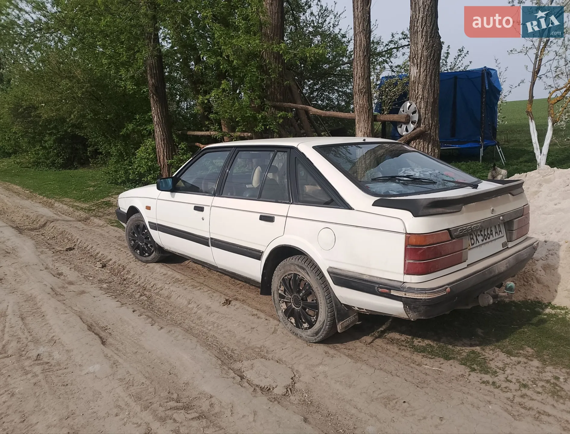 Mazda 626, 1988