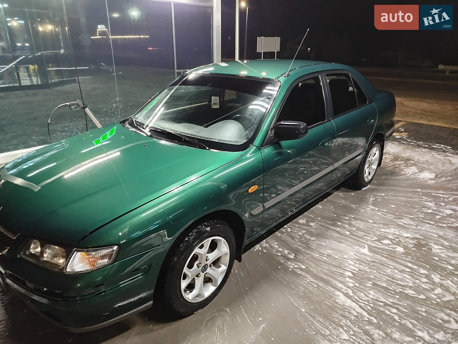 Mazda 626, 1999