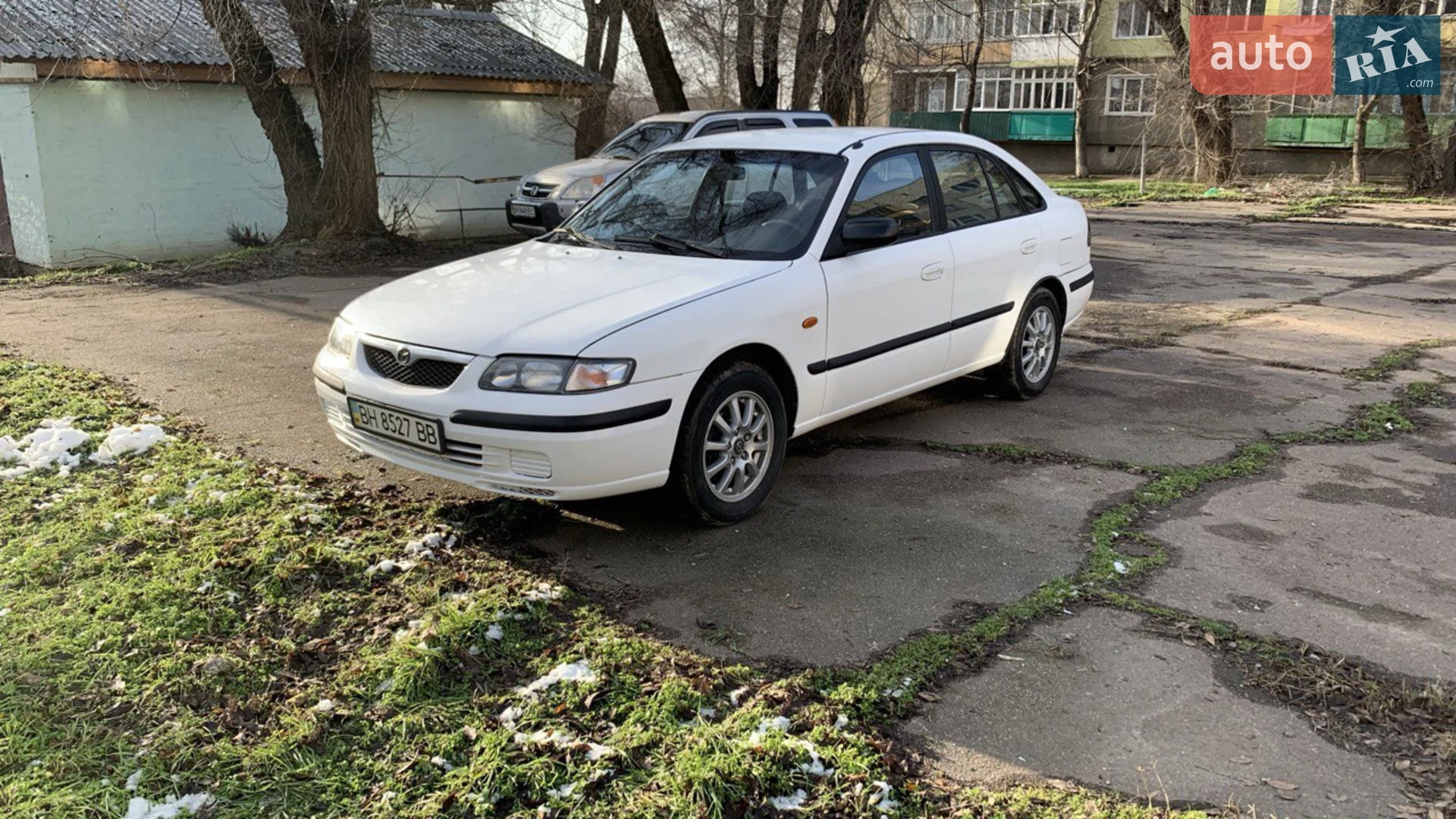 Mazda 626, 1998