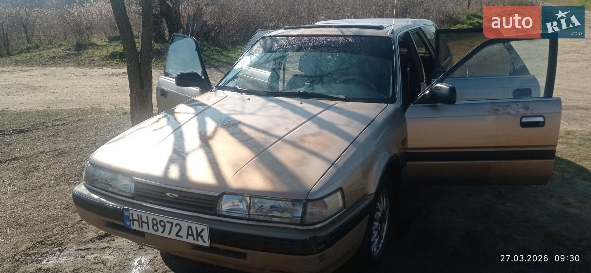 Mazda 626, 1989
