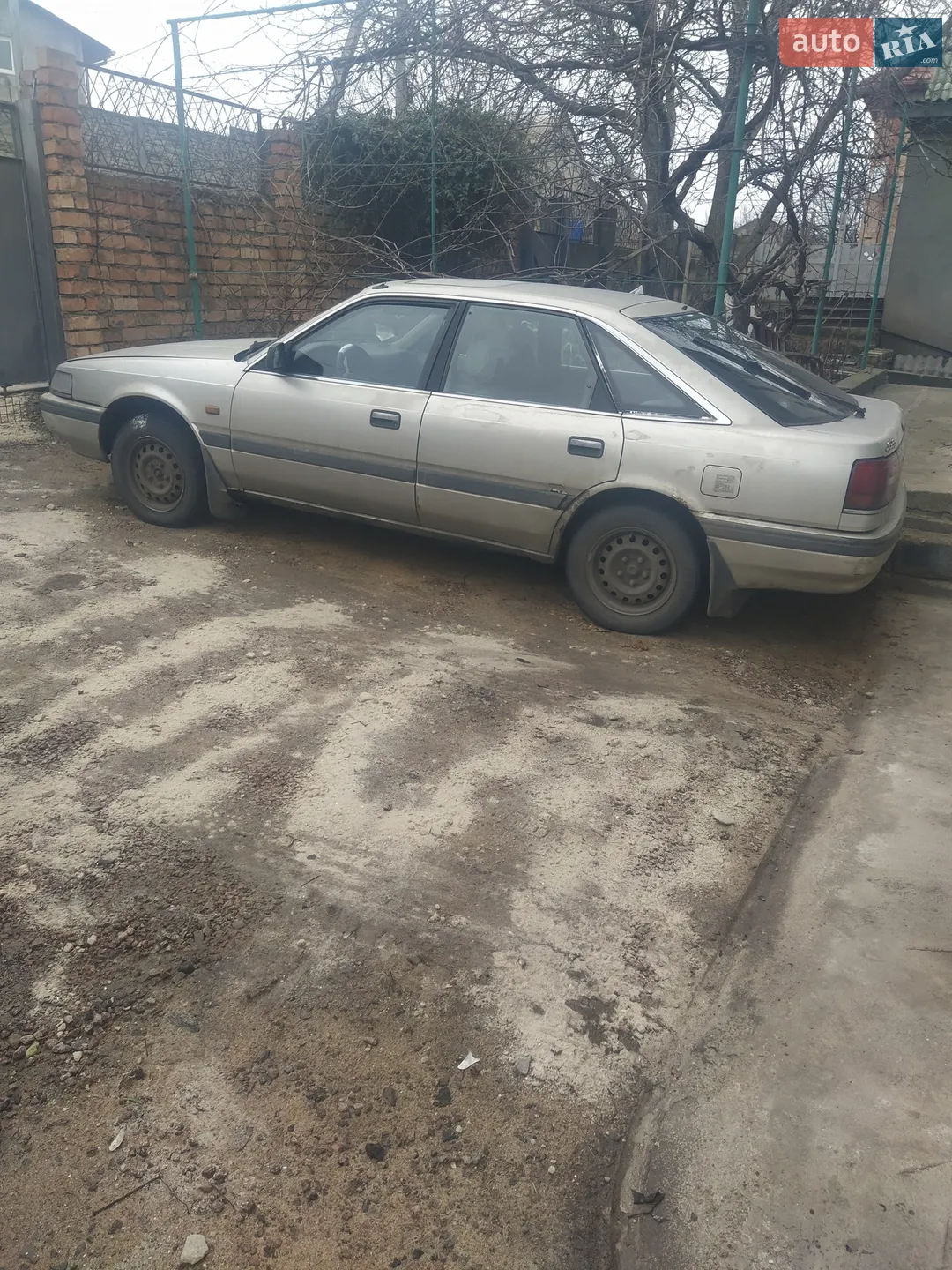 Mazda 626 1987 — 1