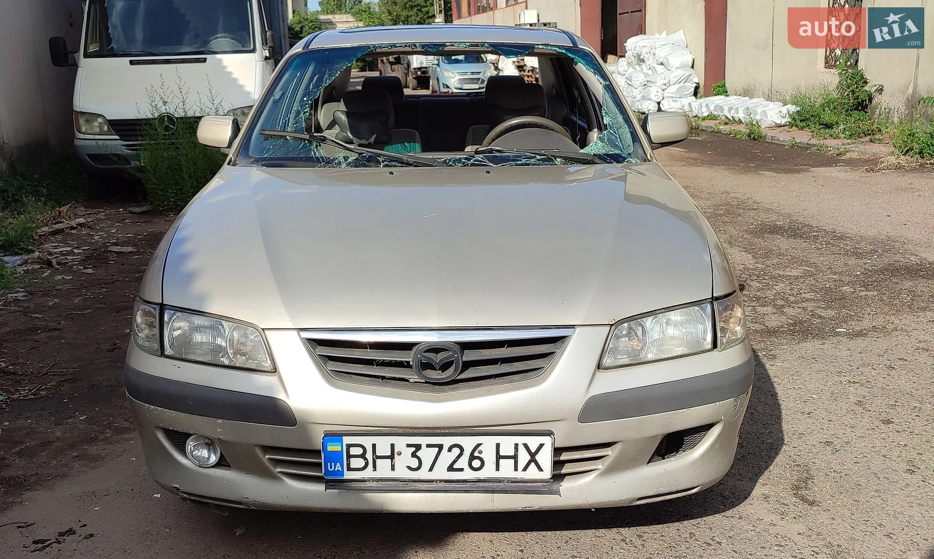 Mazda 626, 2002