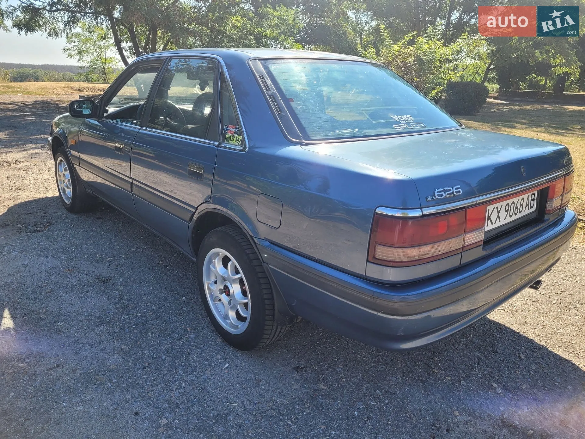 Mazda 626, 1988