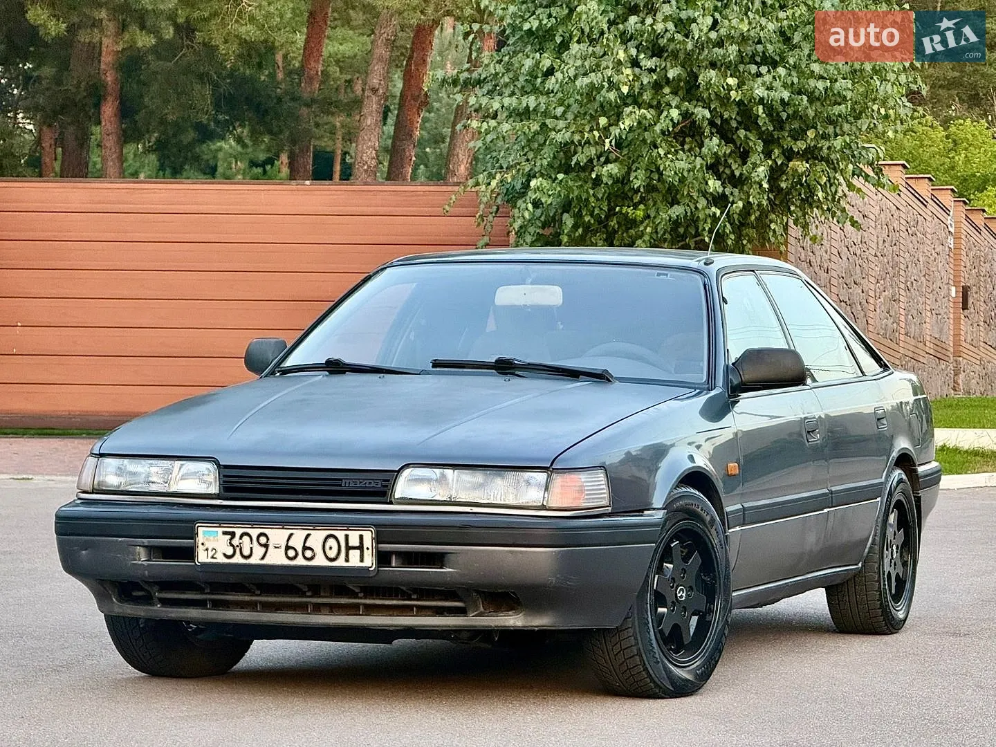 Mazda 626, 1999