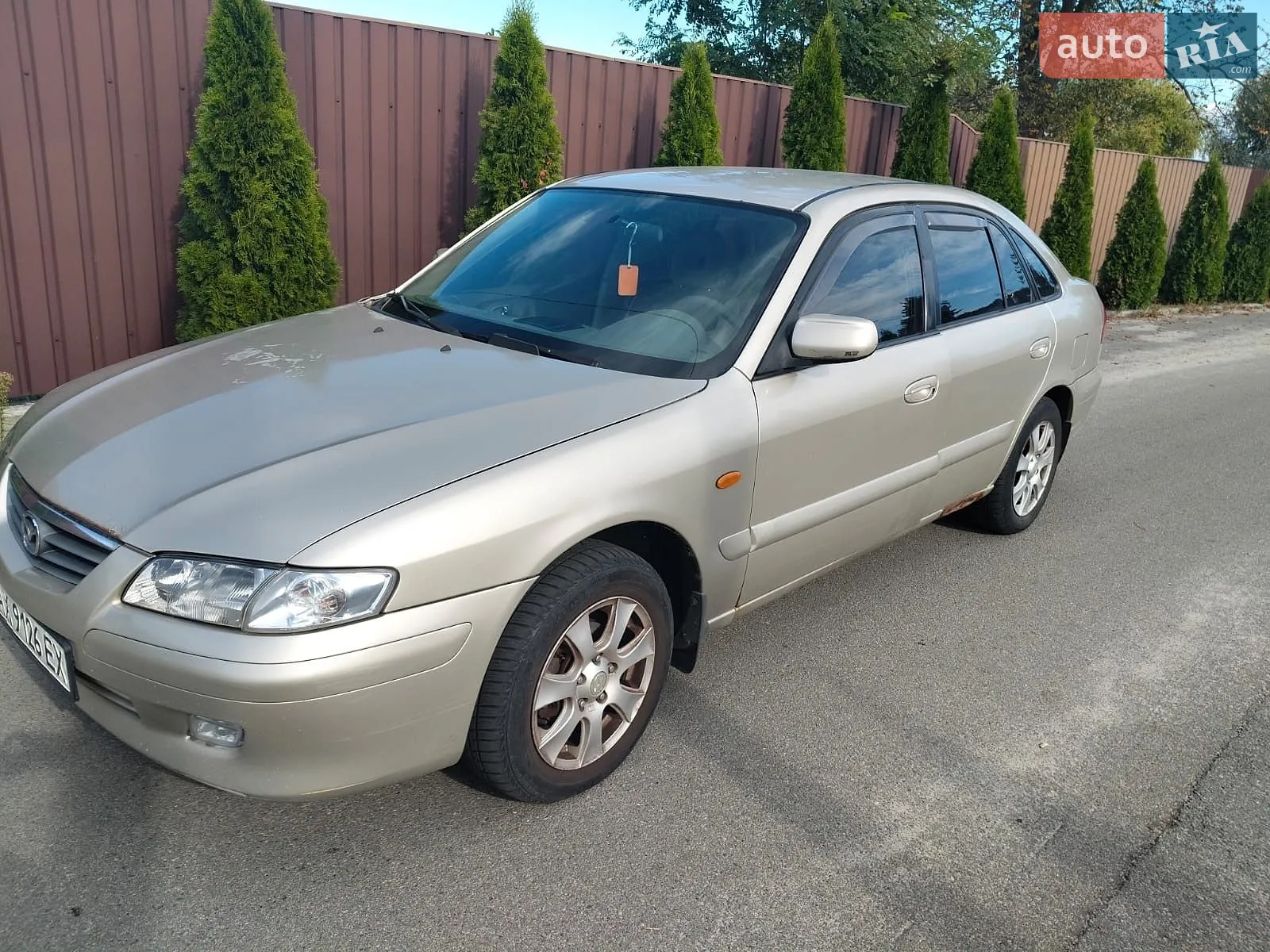 Mazda 626, 2001
