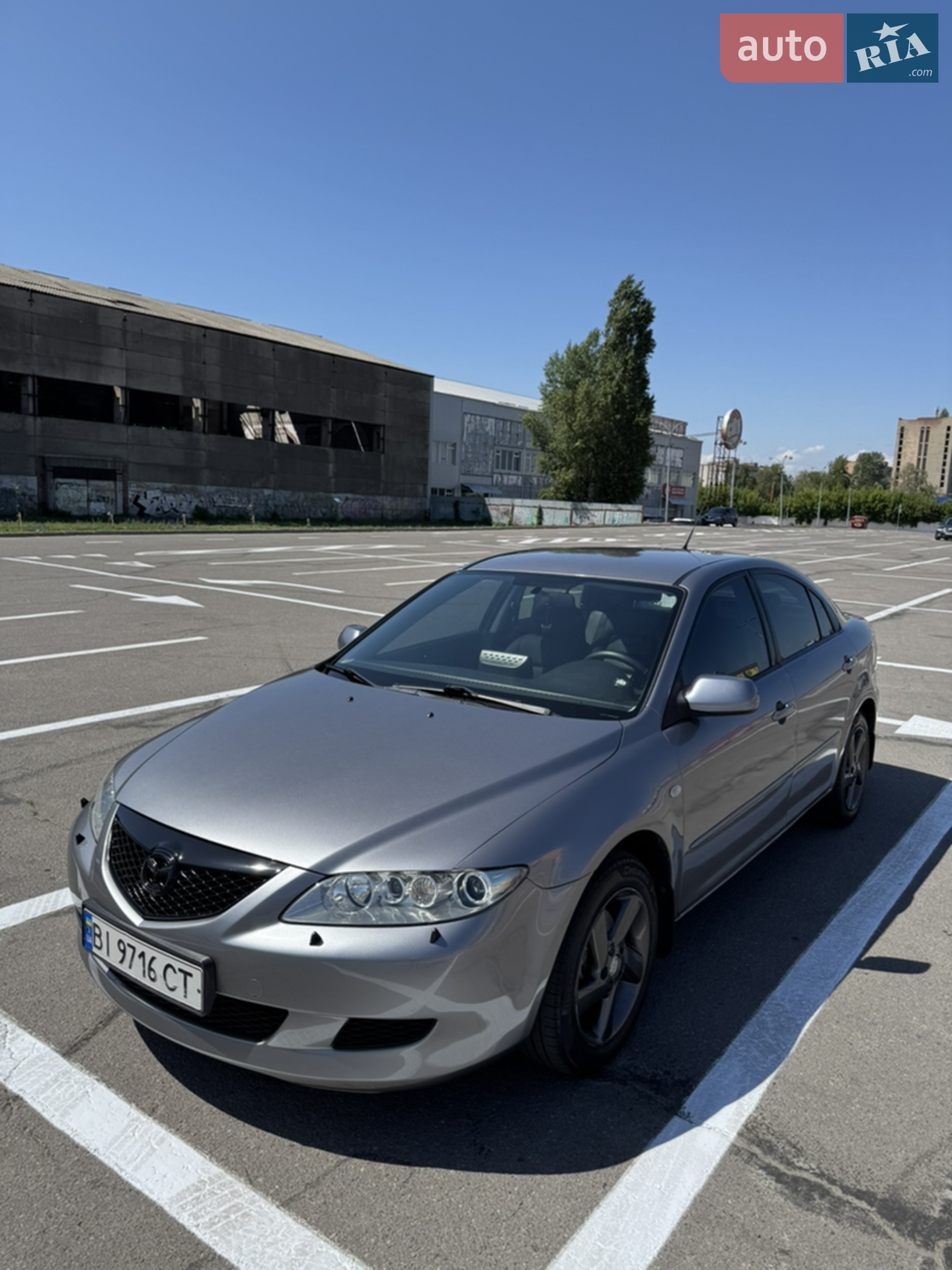 Mazda 6, 2002