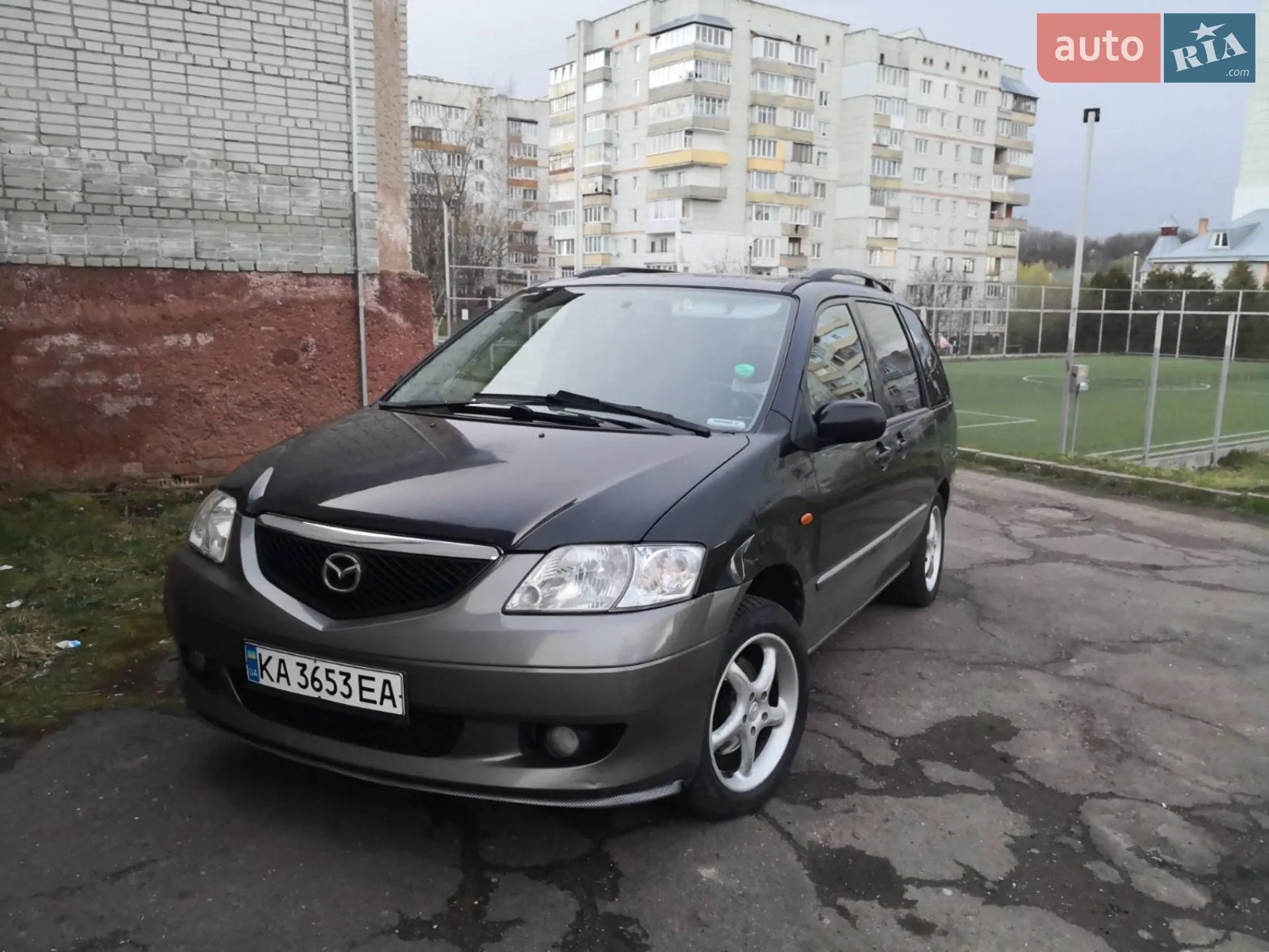 Mazda MPV, 2002