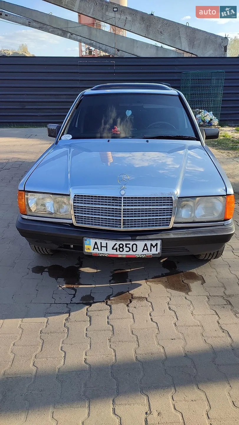 Mercedes-Benz 190, 1991
