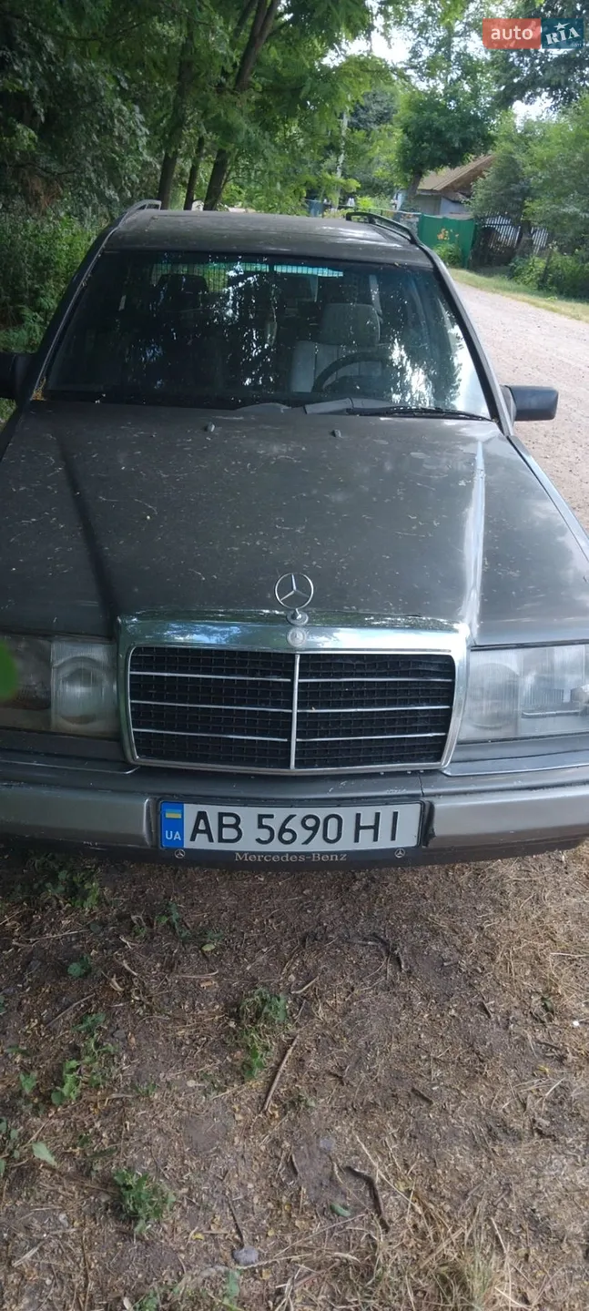 Mercedes-Benz 320 Pullman, 1990