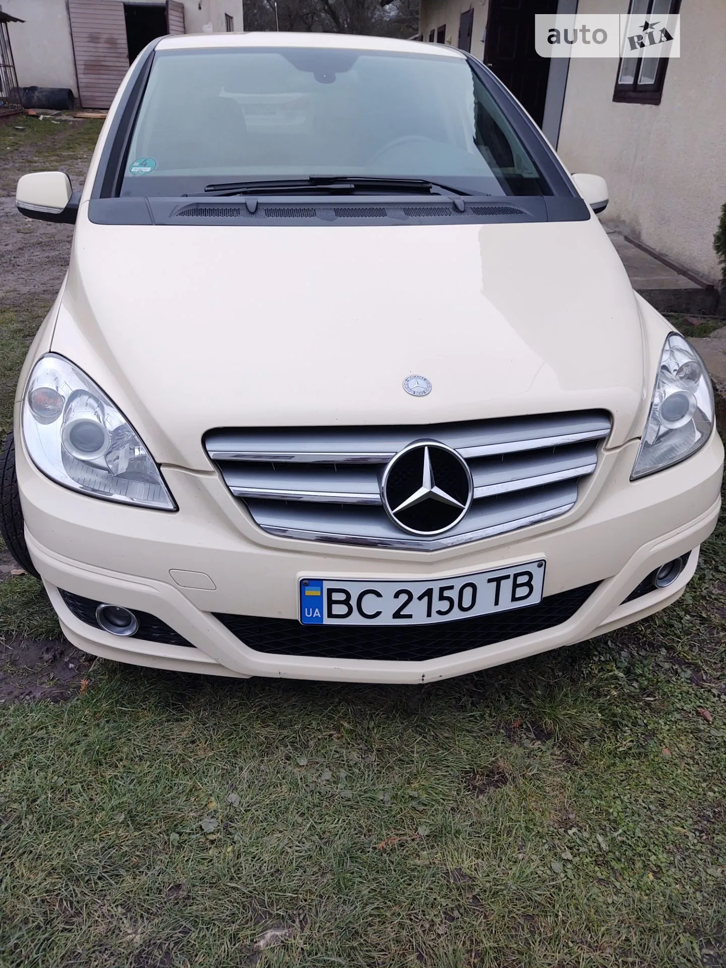 Mercedes-Benz B-Class, 2010
