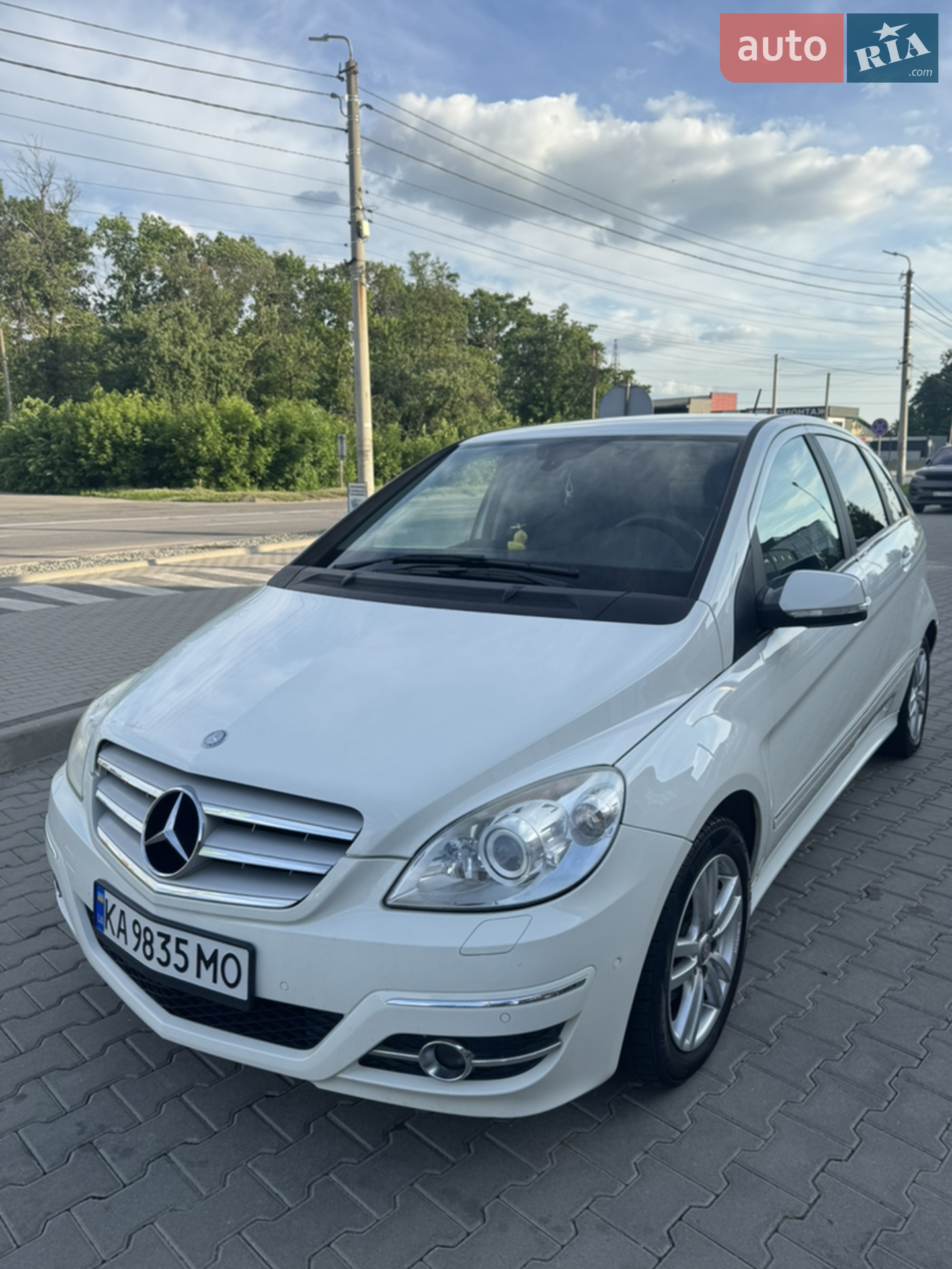 Mercedes-Benz B-Class, 2010