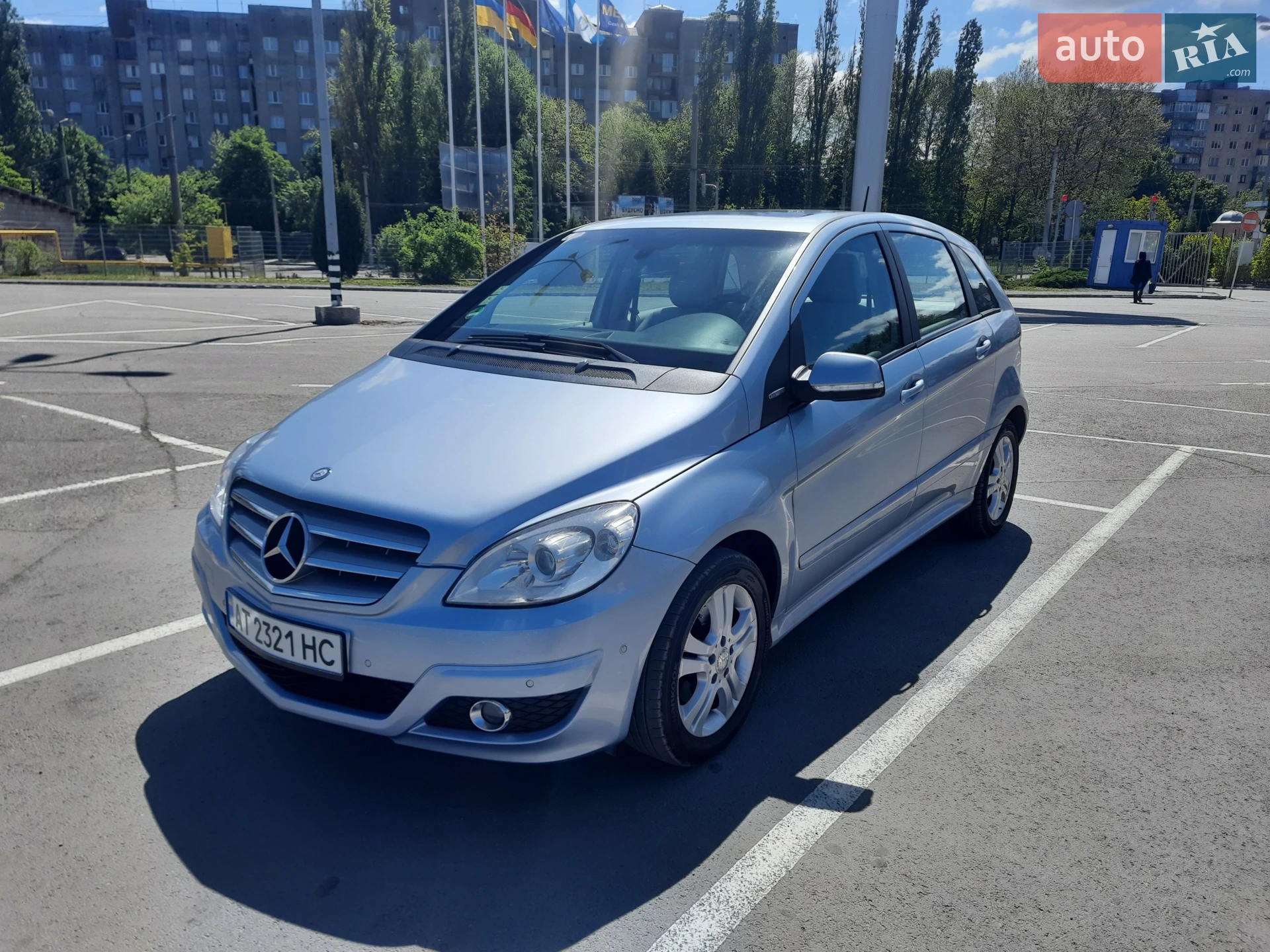 Mercedes-Benz B-Class, 2011