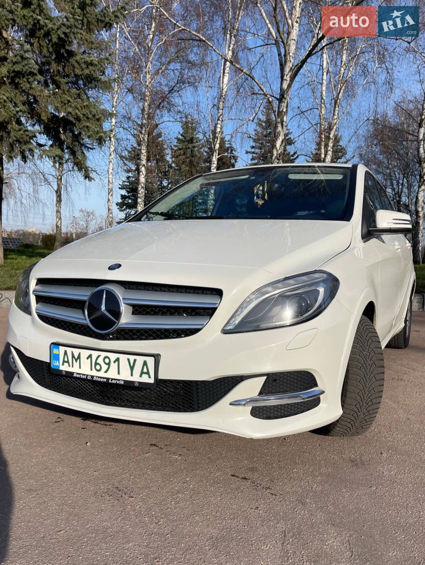 Mercedes-Benz B-Class, 2016