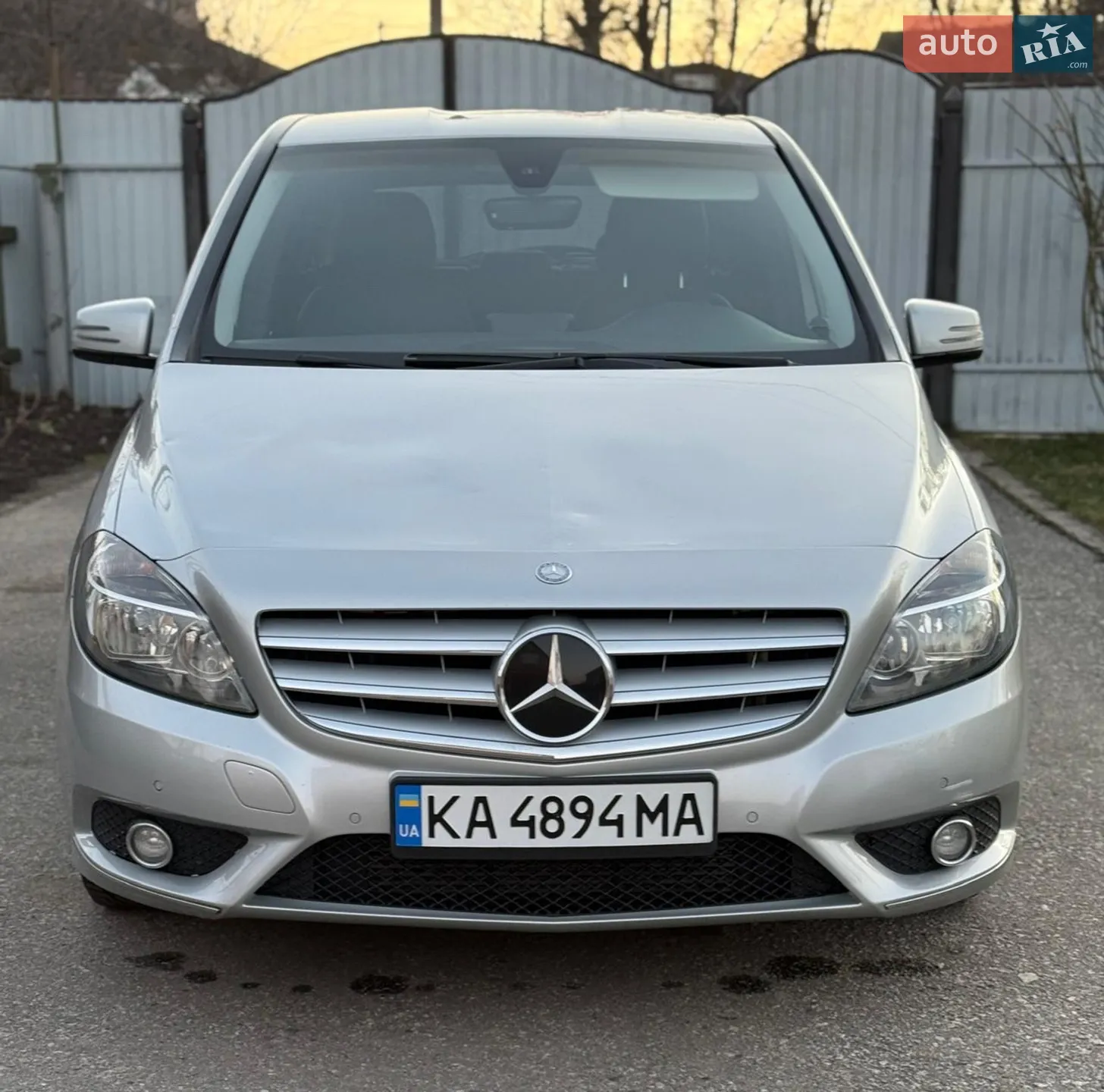 Mercedes-Benz B-Class, 2013