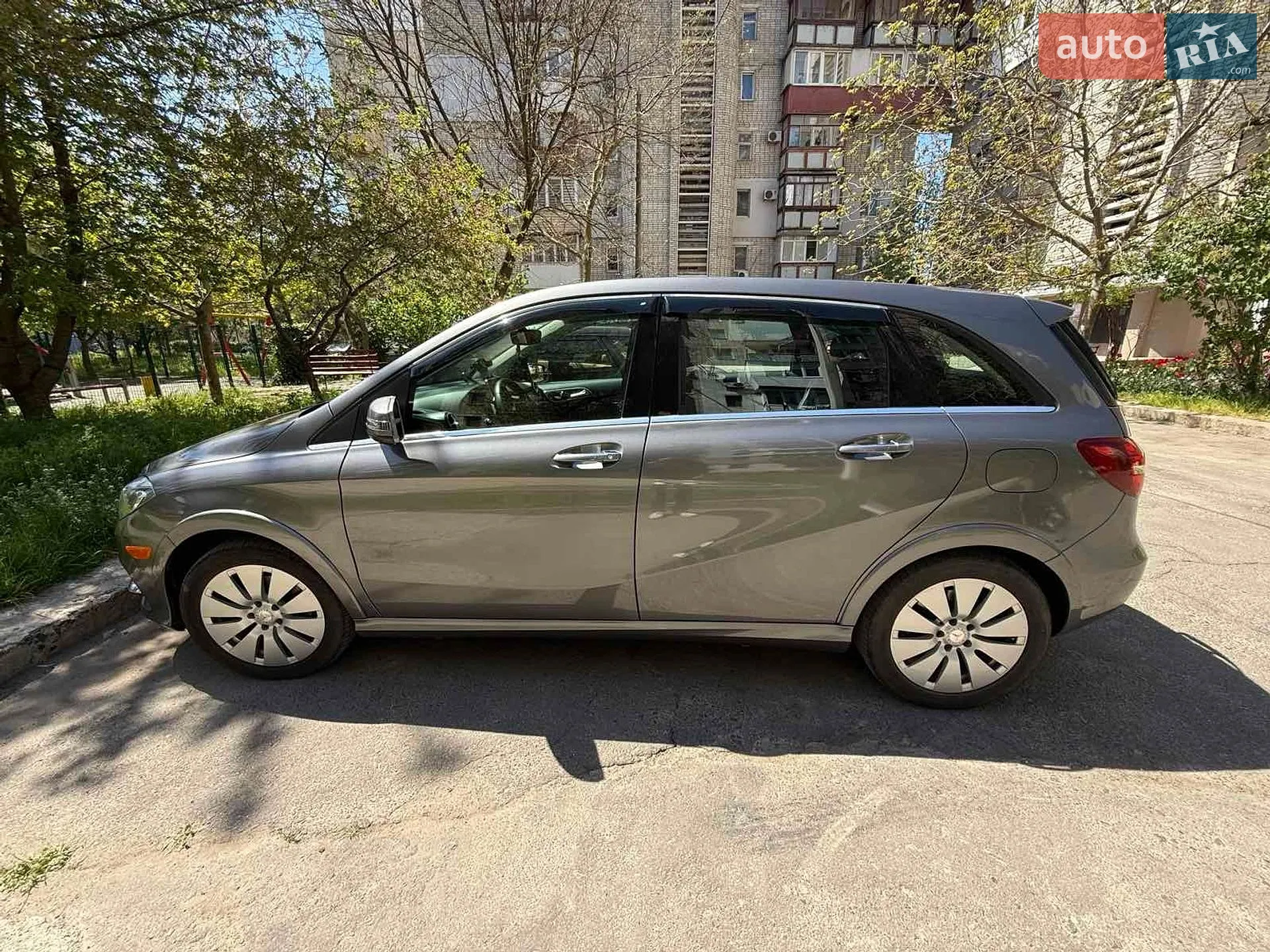 Mercedes-Benz B-Class, 2015