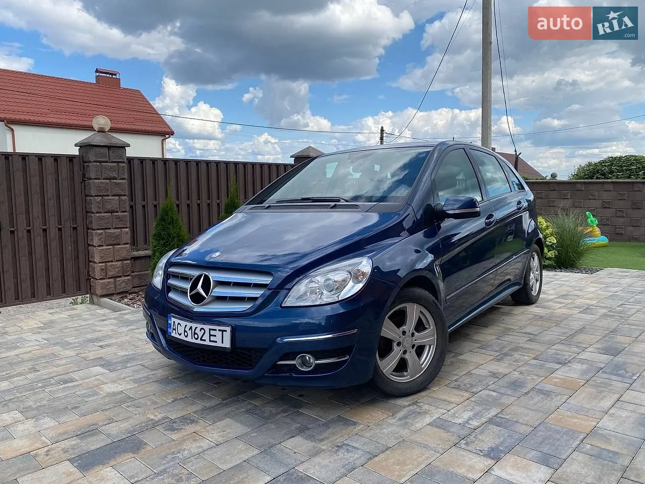 Mercedes-Benz B-Class, 2009