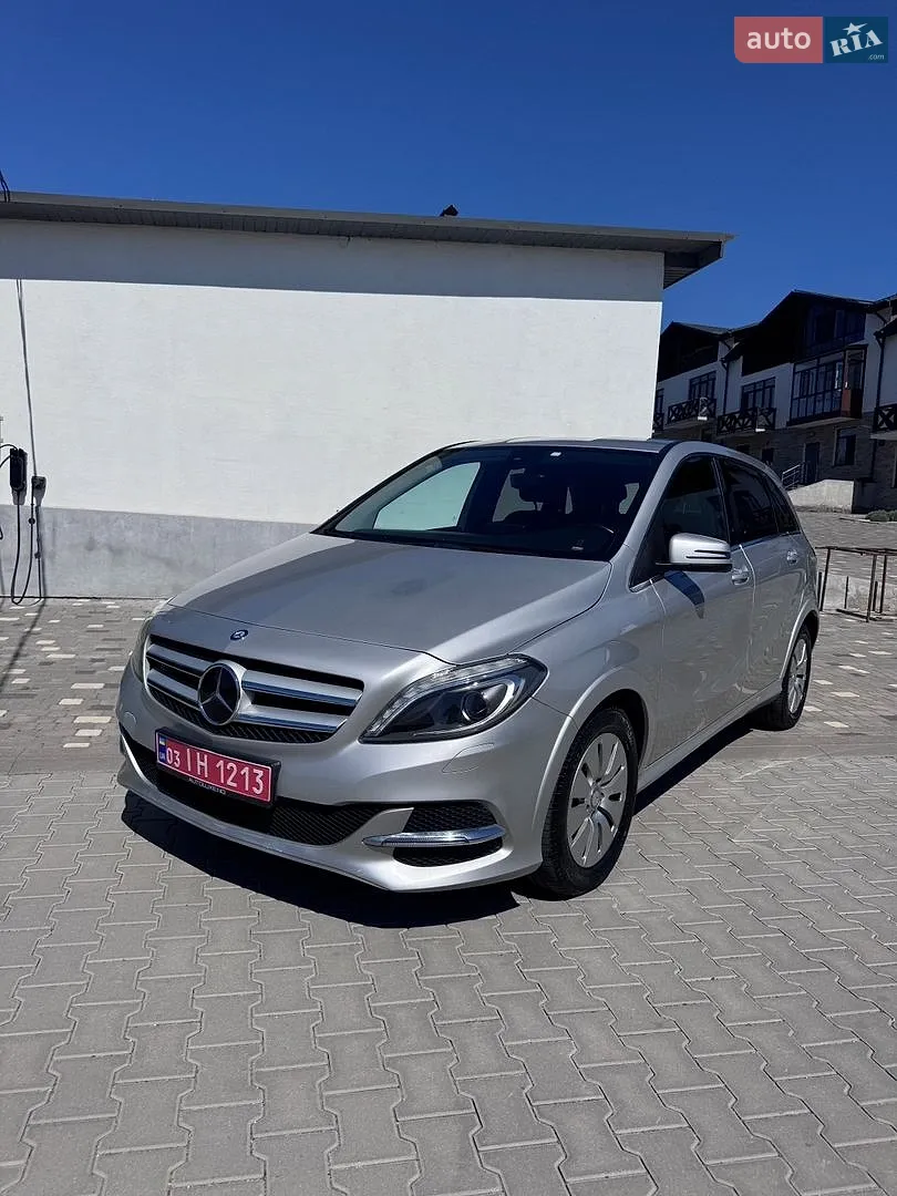 Mercedes-Benz B-Class, 2016