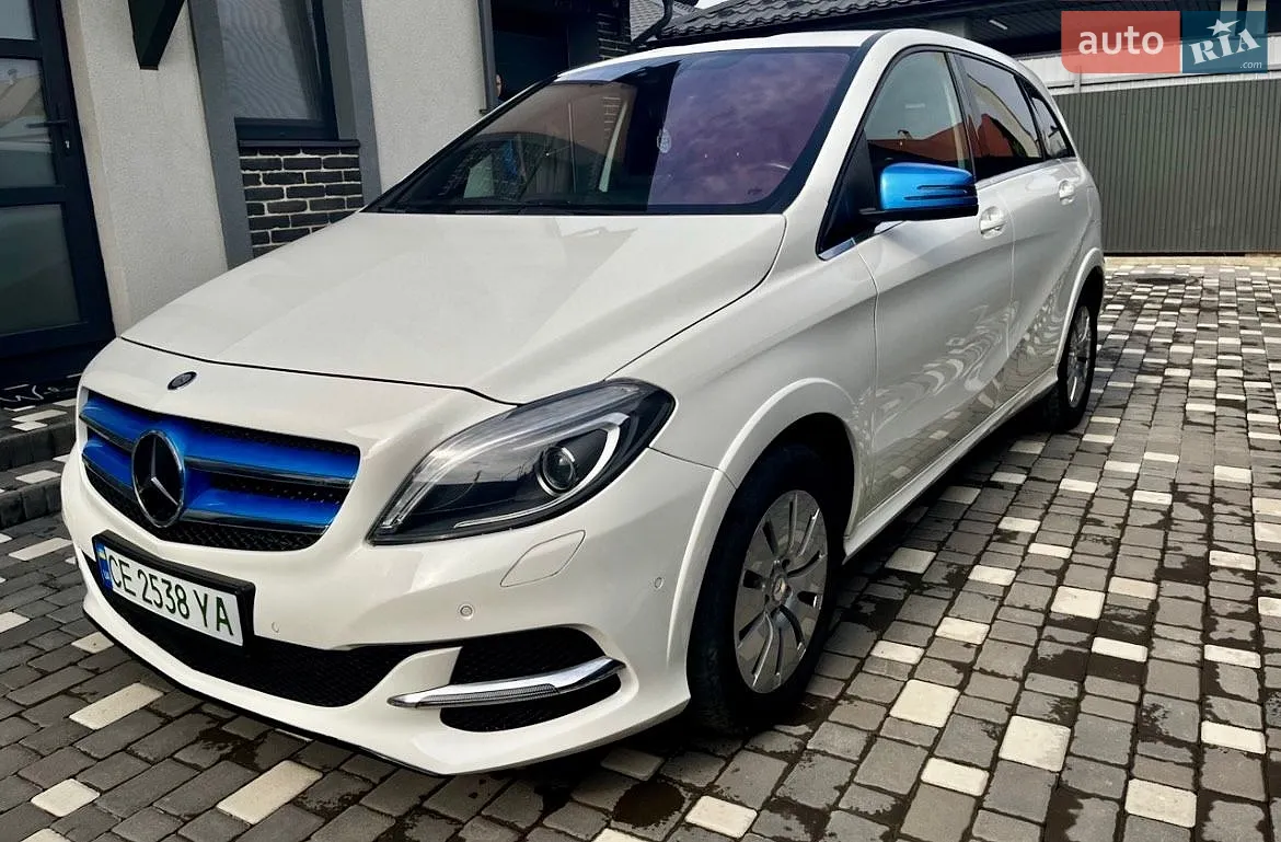 Mercedes-Benz B-Class, 2015