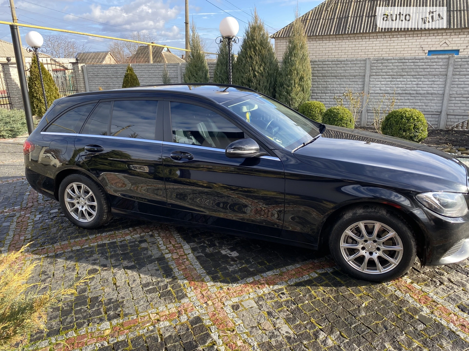 Mercedes-Benz C-Class, 2015