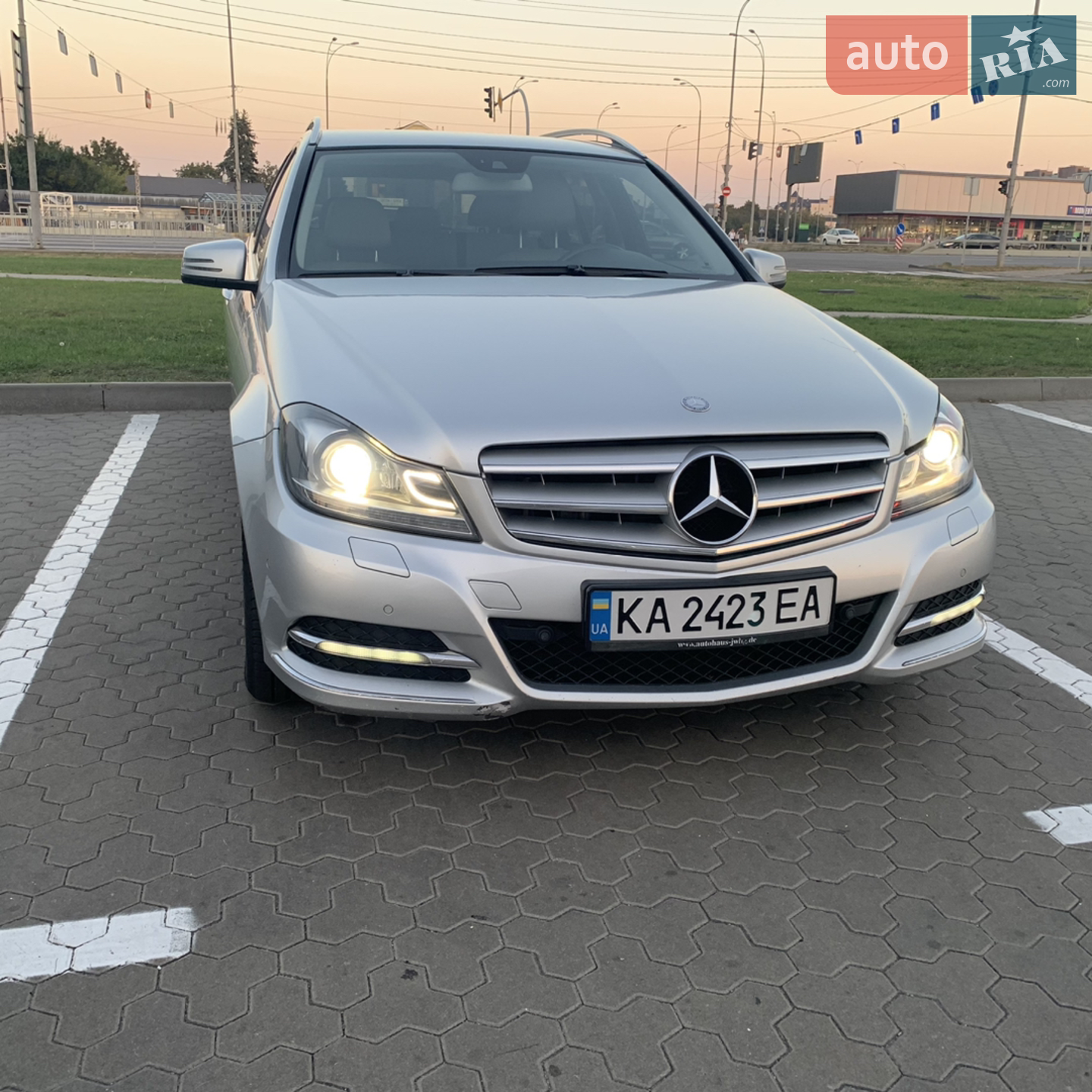 Mercedes-Benz C-Class, 2011