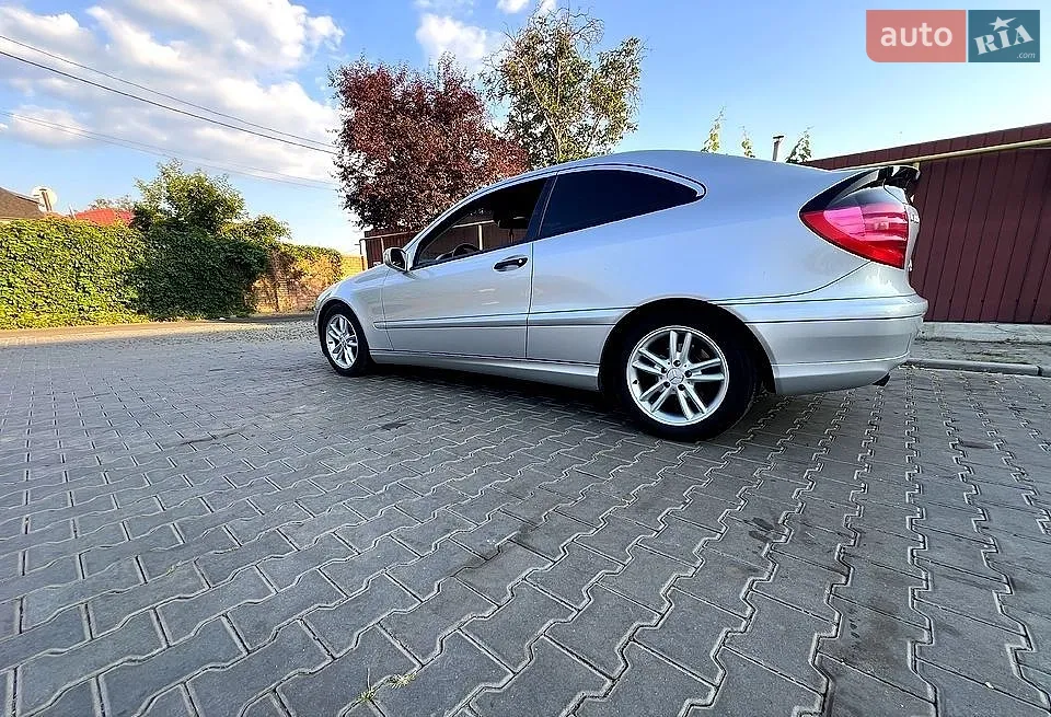 Mercedes-Benz C-Class, 2003