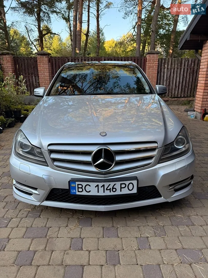 Mercedes-Benz C-Class, 2011