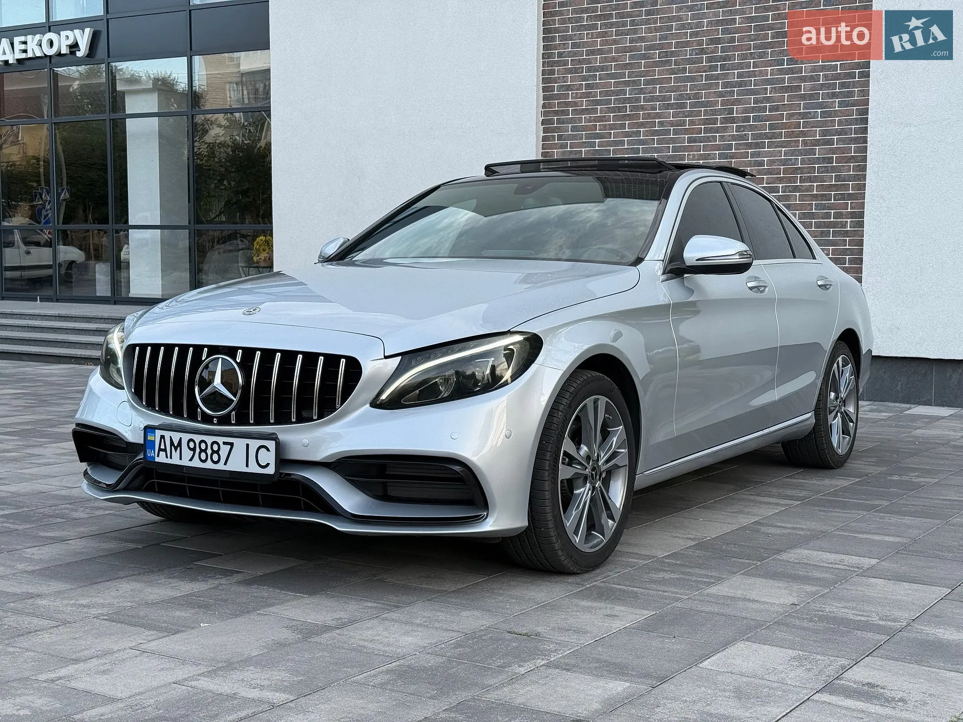 Mercedes-Benz C-Class, 2018