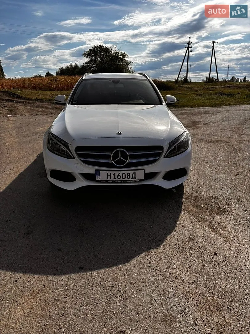 Mercedes-Benz C-Class, 2017
