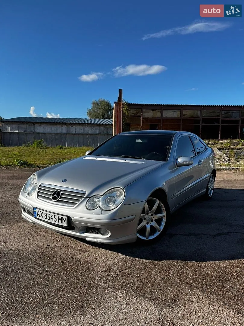 Mercedes-Benz C-Class, 2004