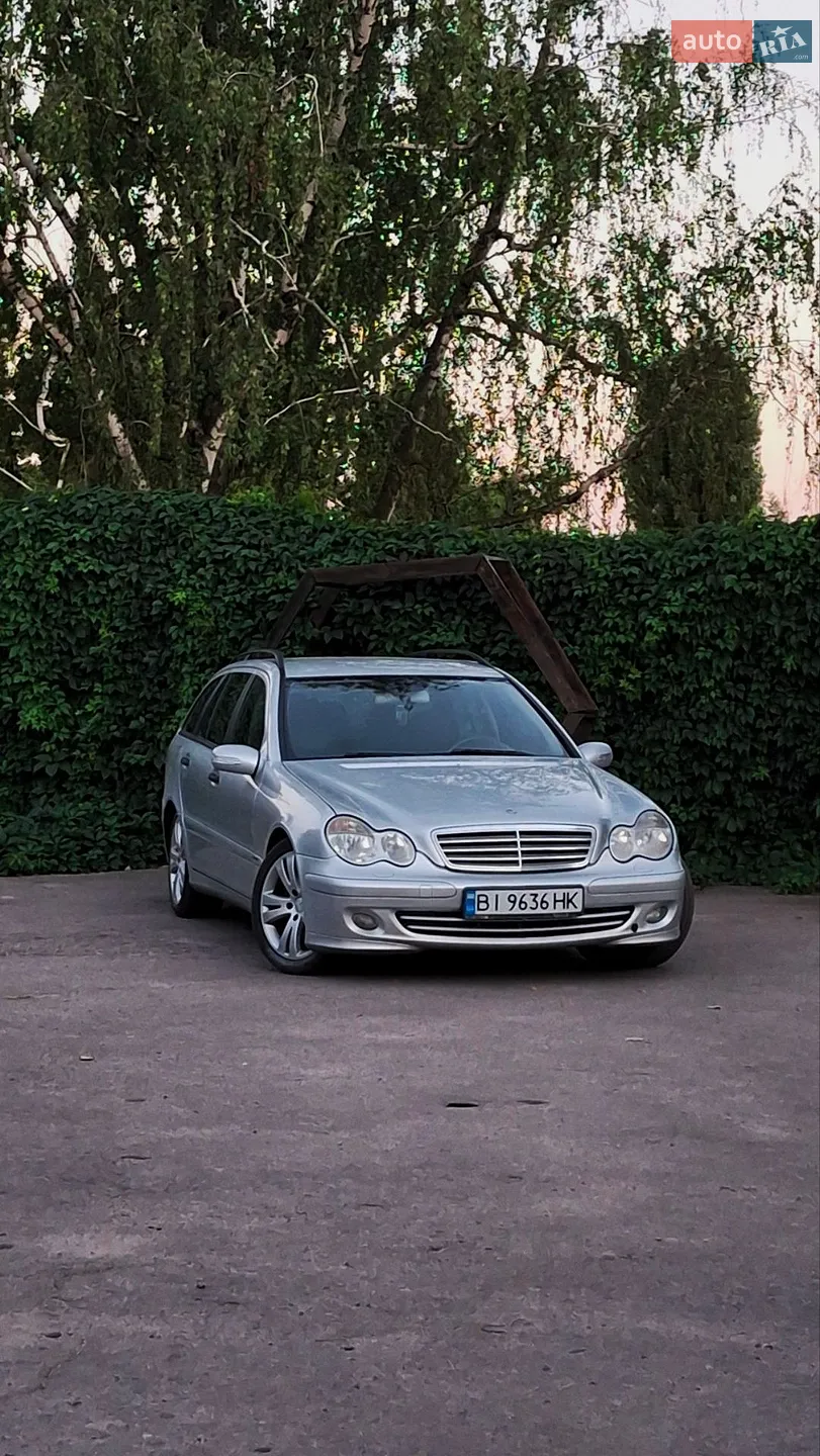 Mercedes-Benz C-Class, 2005