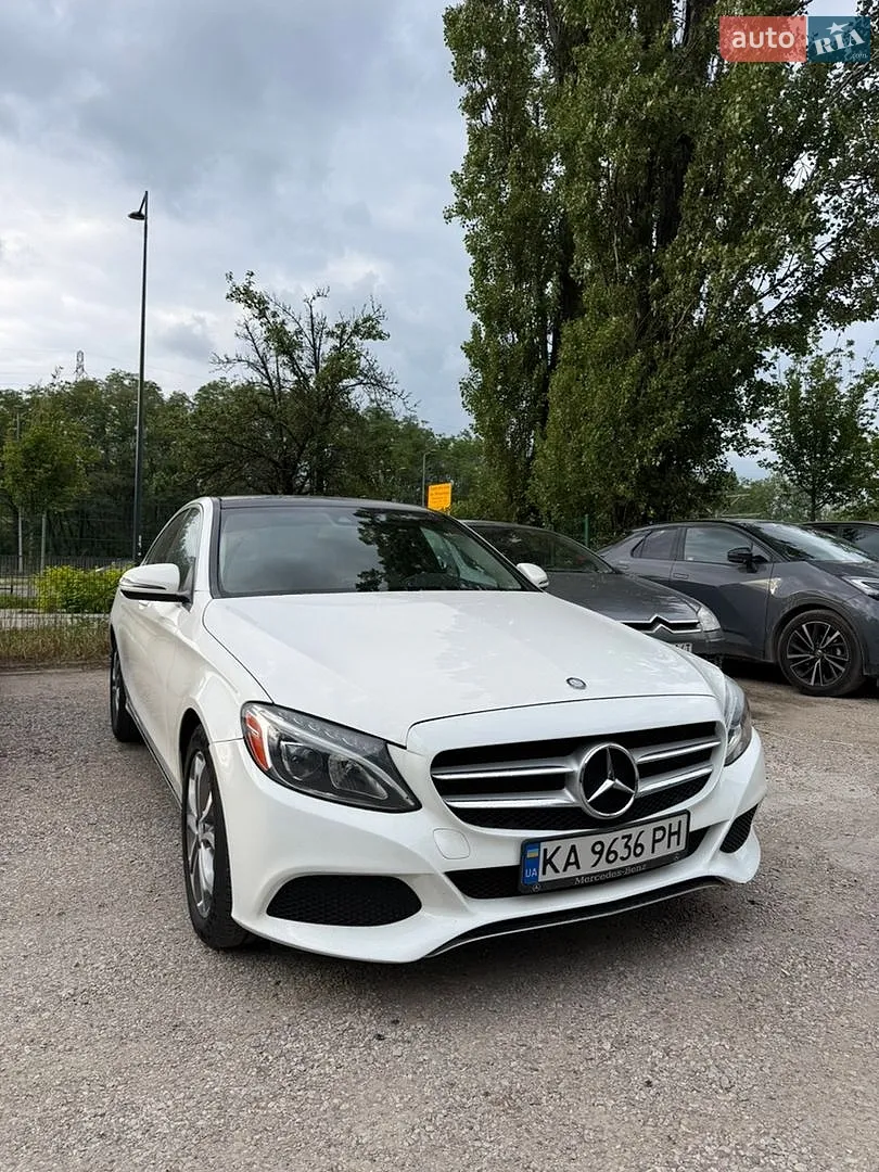 Mercedes-Benz C-Class, 2015