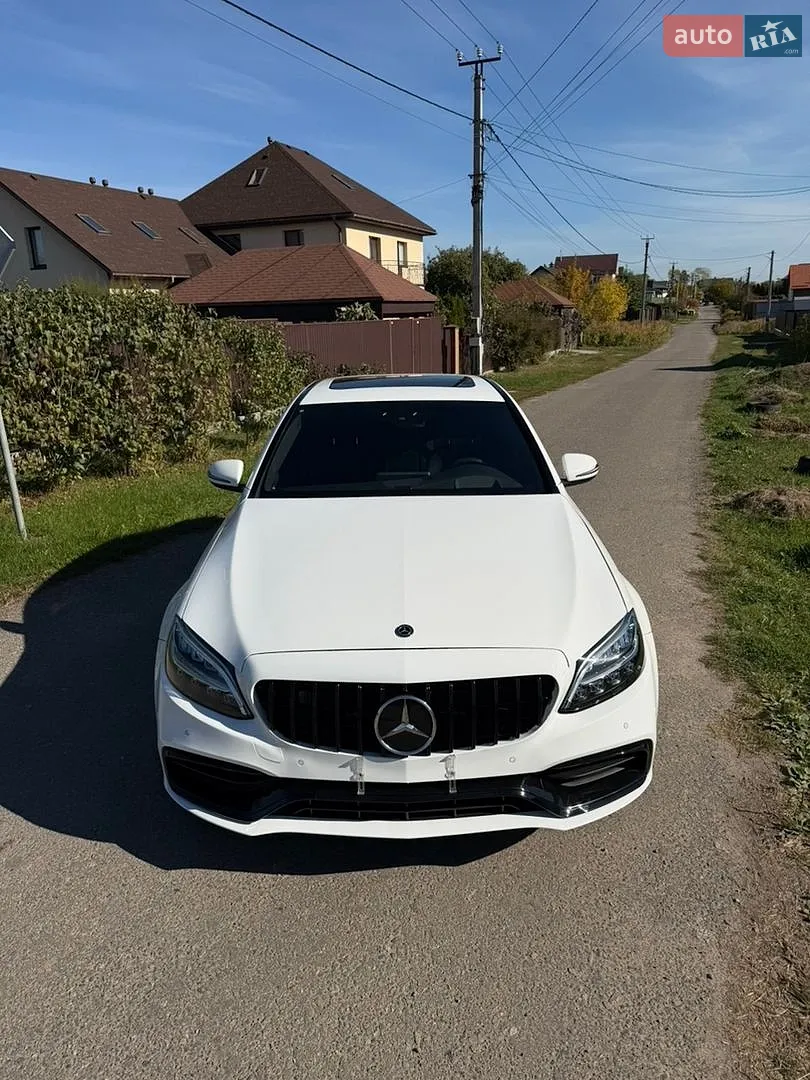 Mercedes-Benz C-Class, 2020