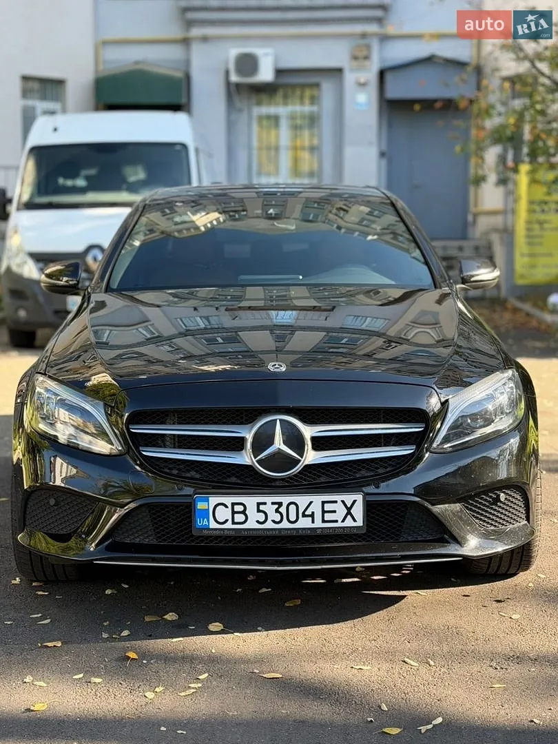 Mercedes-Benz C-Class, 2018