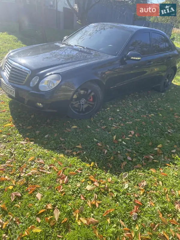 Mercedes-Benz E-Class, 2008