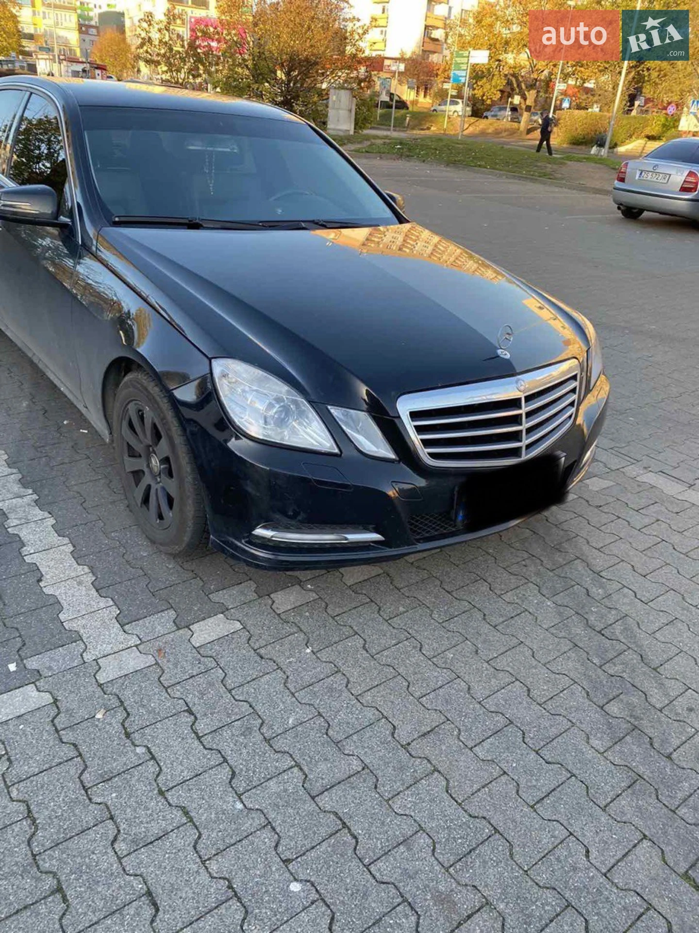 Mercedes-Benz E-Class, 2012
