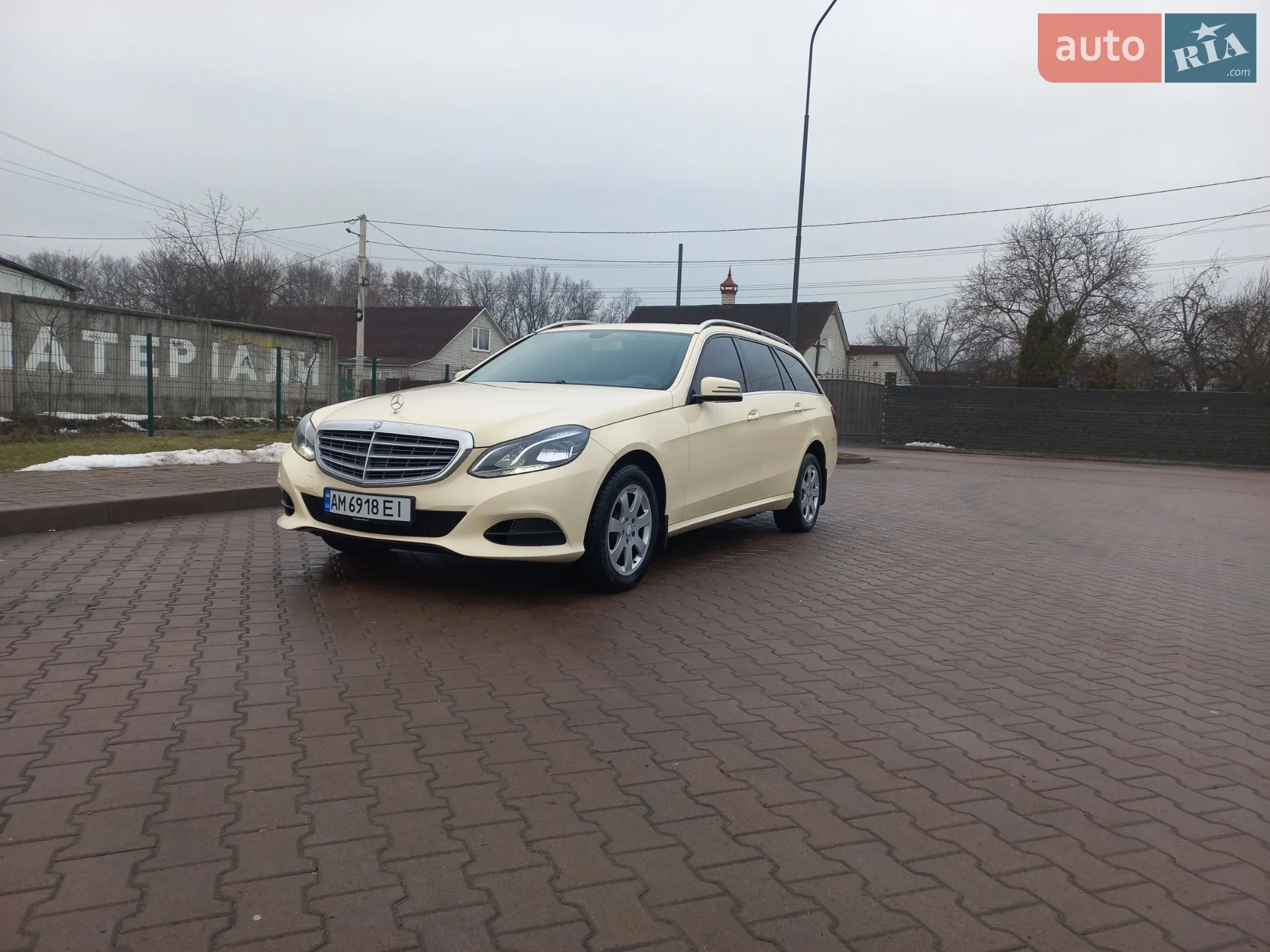 Mercedes-Benz E-Class, 2013