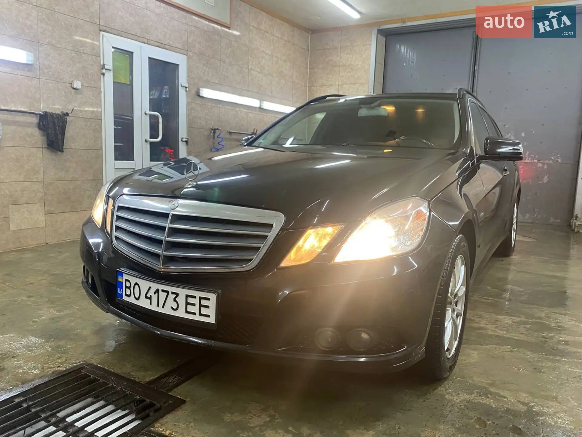 Mercedes-Benz E-Class, 2010