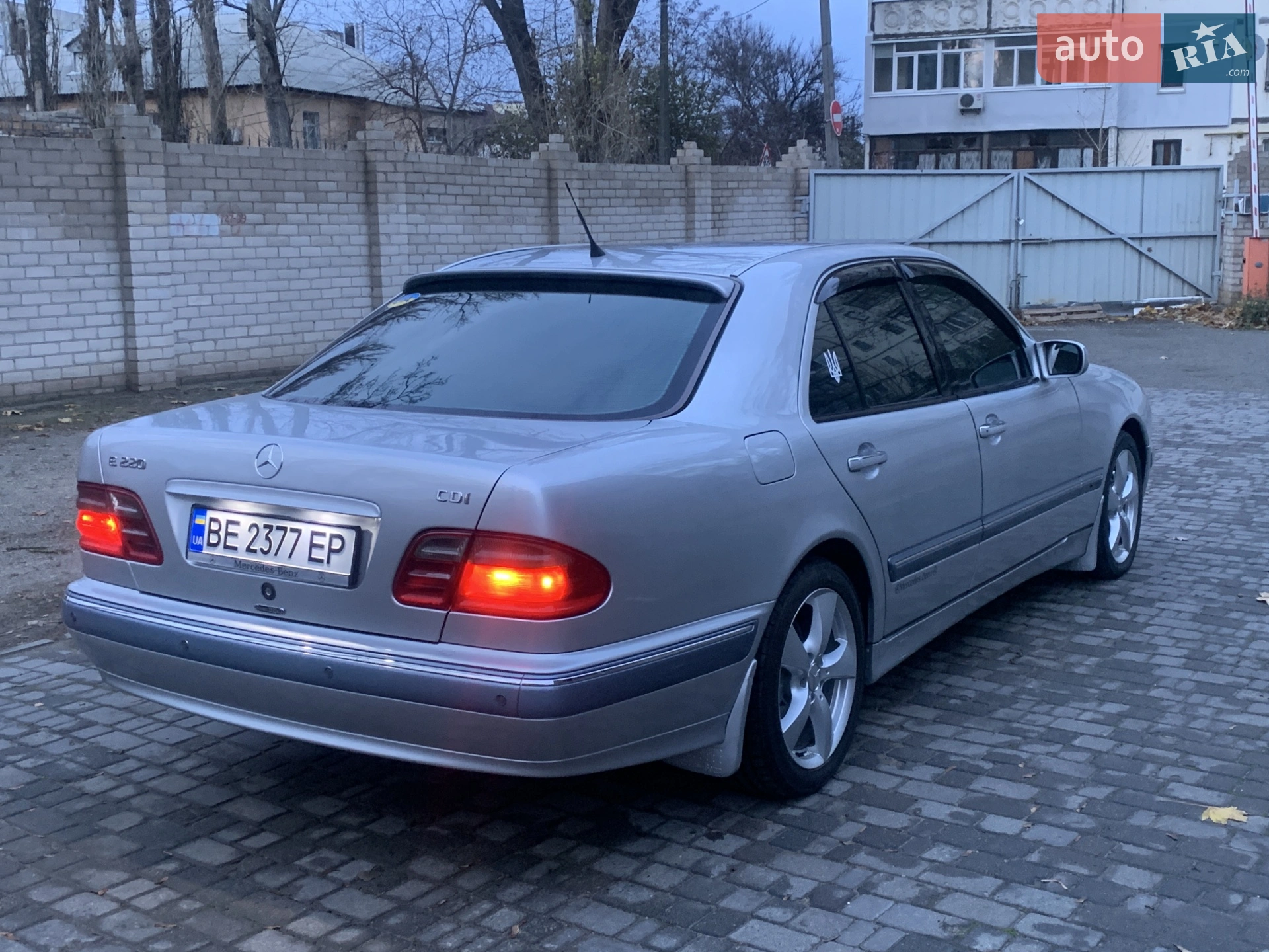 Mercedes-Benz E-Class, 2001