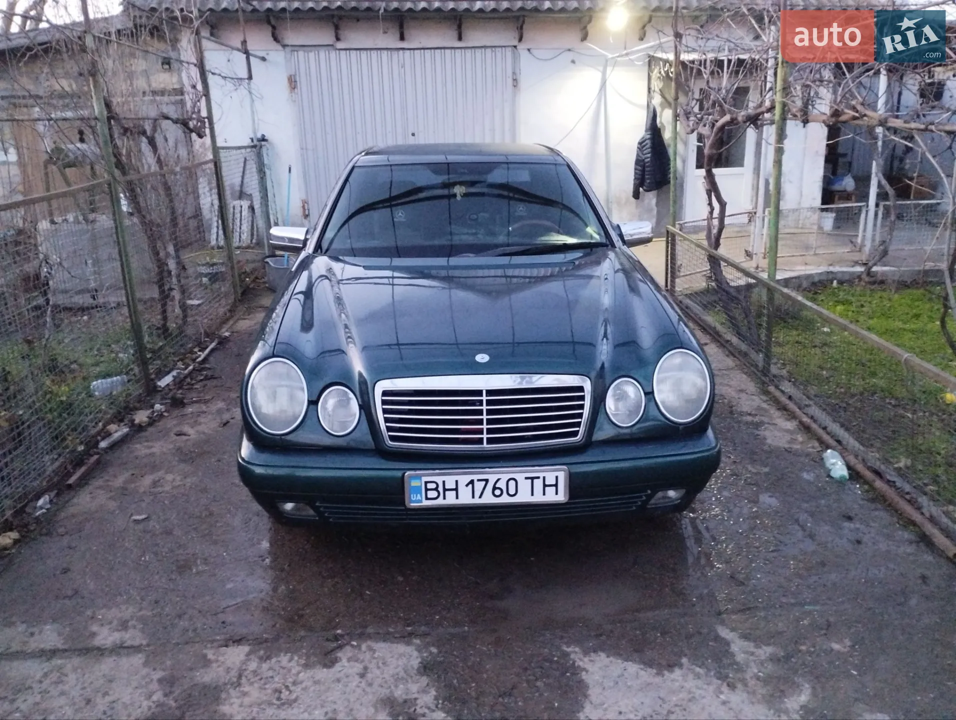 Mercedes-Benz E-Class, 1996