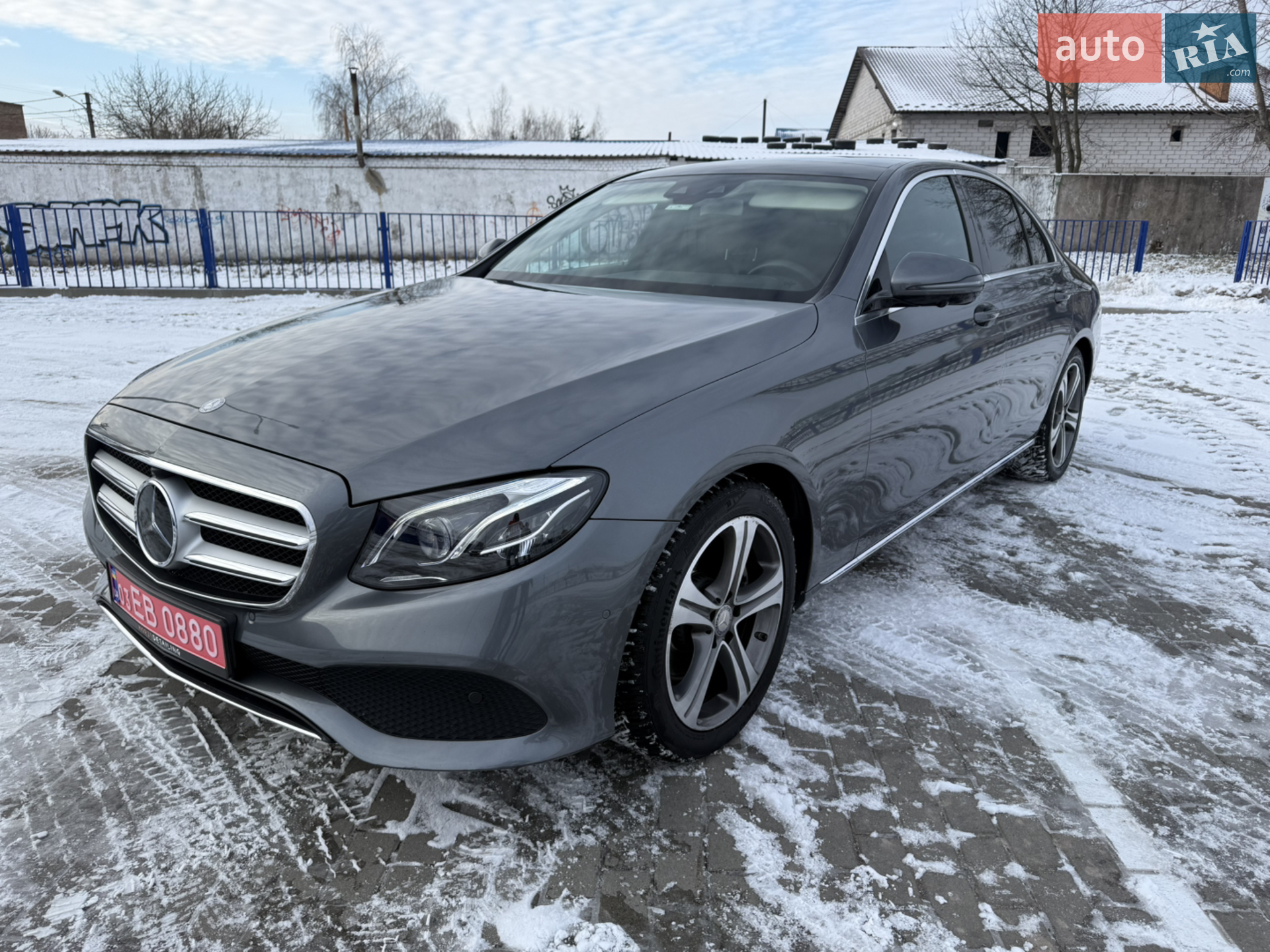 Mercedes-Benz E-Class, 2016