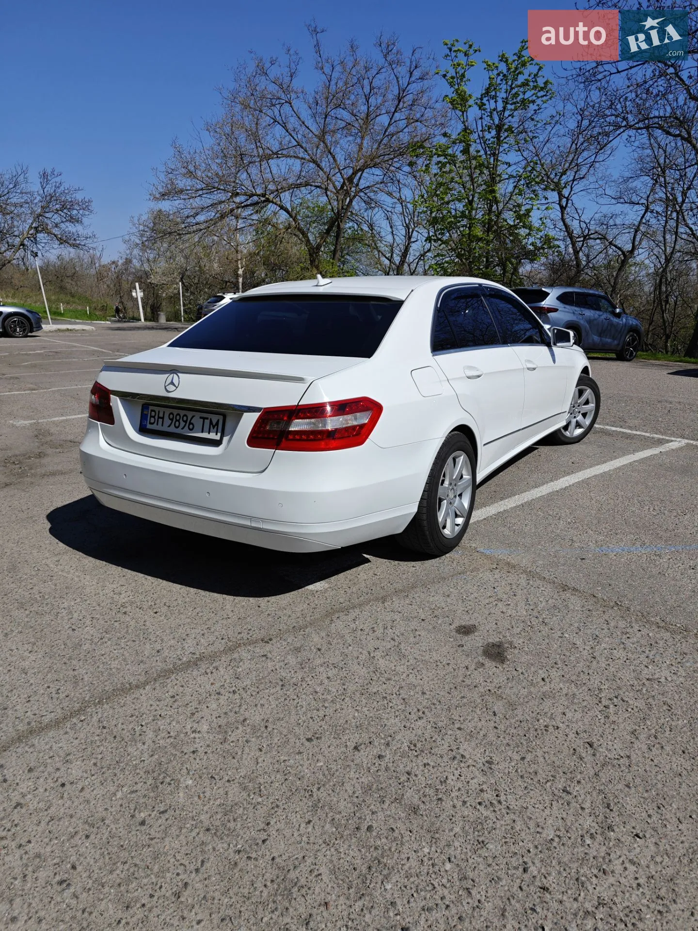Mercedes-Benz E-Class, 2012